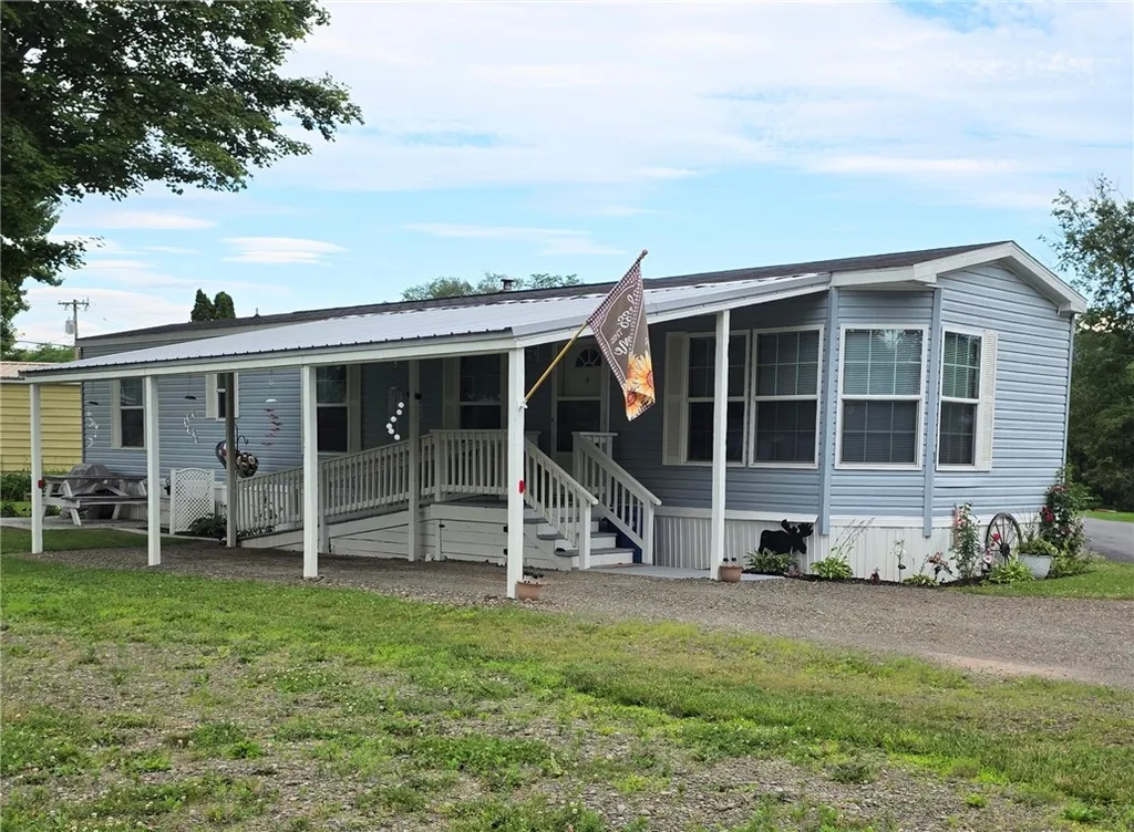 Property at 3 Barnes Circle, Sidney, NY 13849