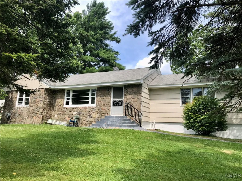 Property at 5896 State Route 167, Manheim, NY 13365