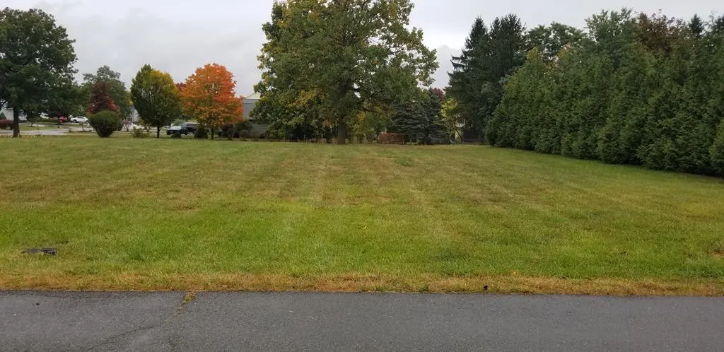 Property at 422-428 Demarest Parkway, Elmira, NY 14905