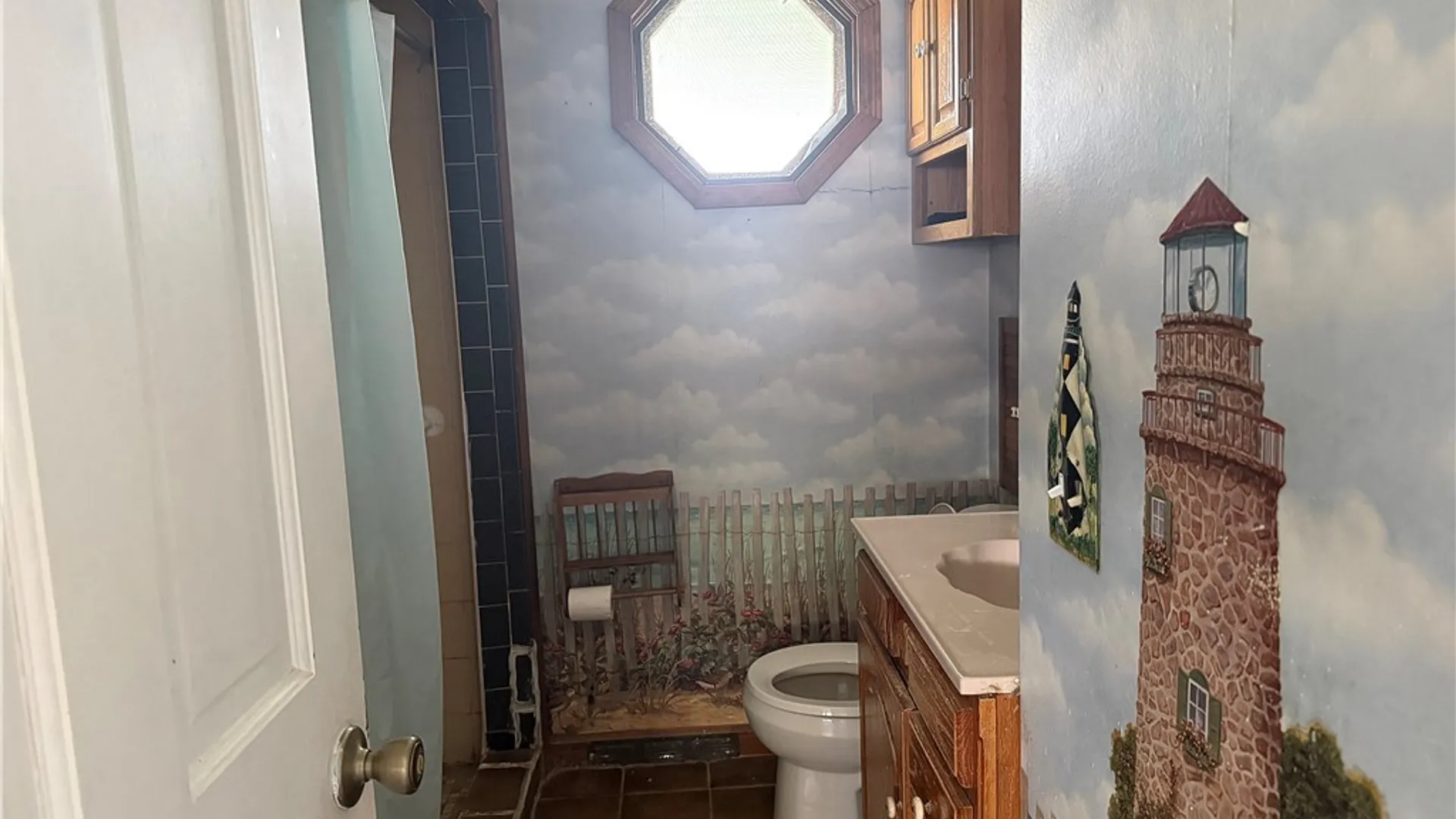 Property at 14 Dolphann Drive, Tonawanda, NY 14150 7