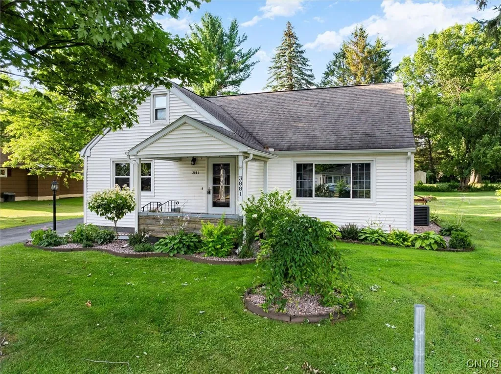 Property at 3881 Prospect Street, Vernon, NY 13421