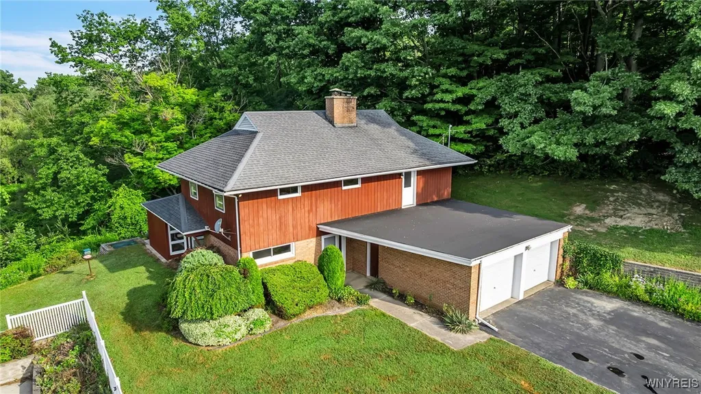 Property at 5036 Merlau Road, Wales, NY 14052