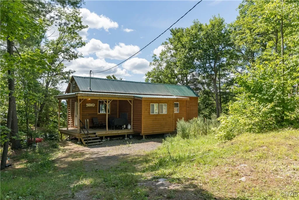 Property at 24 Patrick Drive, Hammond, NY 13646