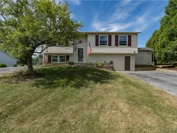 Property at 33011 Carpenter Drive, Philadelphia, NY 13673