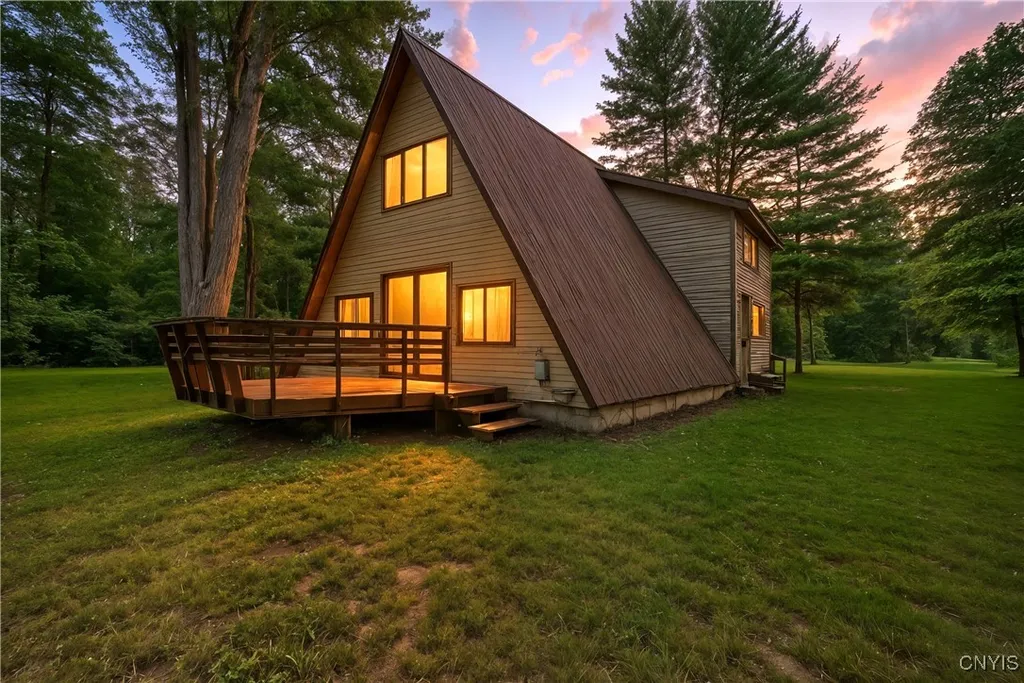 Property at 134 Gale Road, Constantia, NY 13042