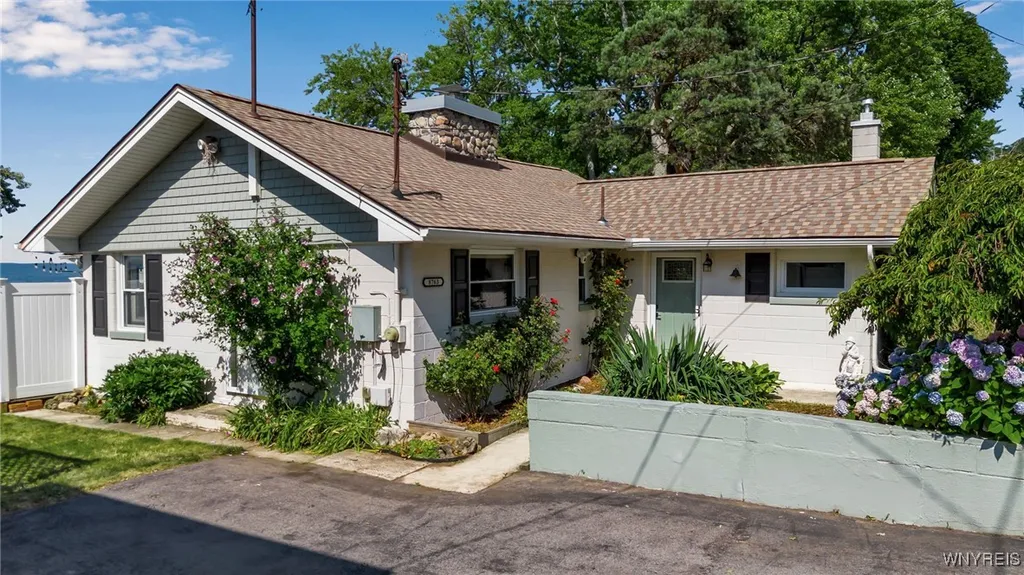 Property at 8763 Lakeview Drive, Somerset, NY 14012