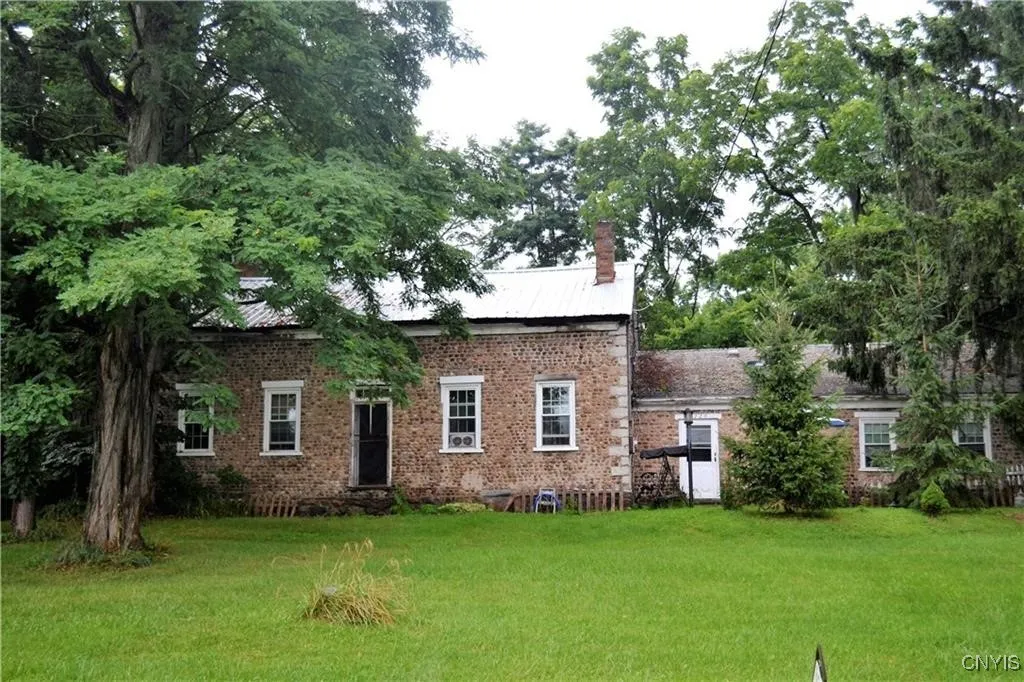 Property at 8729 Old State Route 31, Lyons, NY 14489