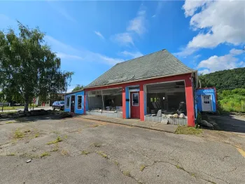 Property at 365 W Morris Street, Bath, NY 14810