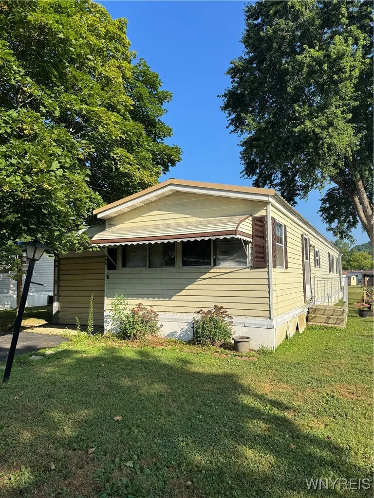 Property at 1066 Wish Circle, Marilla, NY 14052