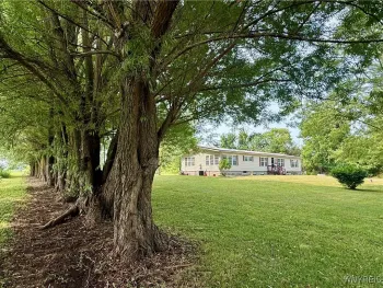 Property at 13892 Root Road, Barre, NY 14411