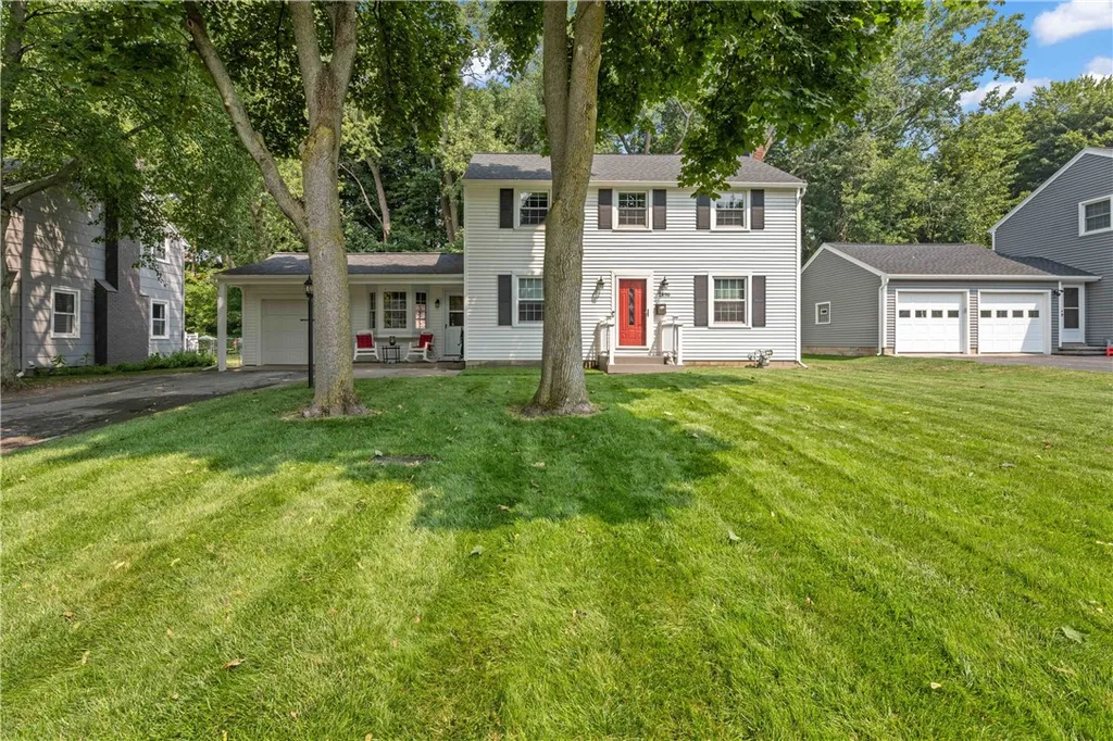 Property at 2496 Oakview Drive, Irondequoit, NY 14617