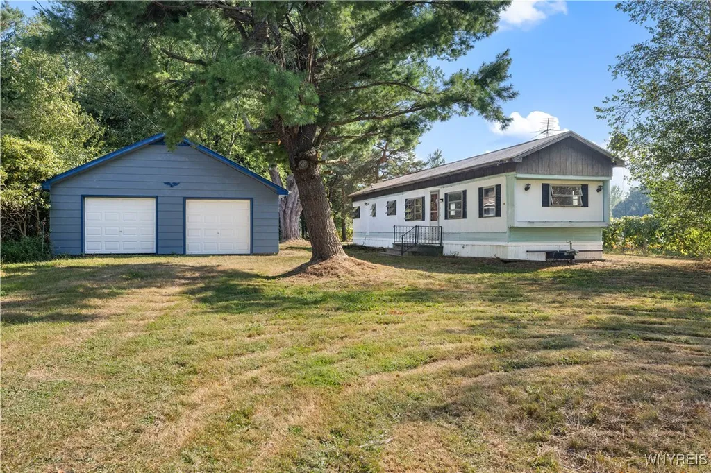 Property at 1349 Cain Road, Brant, NY 14006