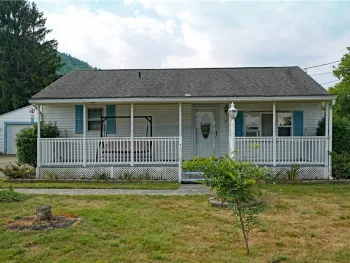 Property at 6 Catlin Drive, Catlin, NY 14812