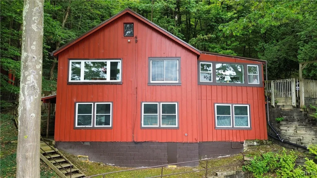 Property at 18 Fire Lane 4, Niles, NY 13080