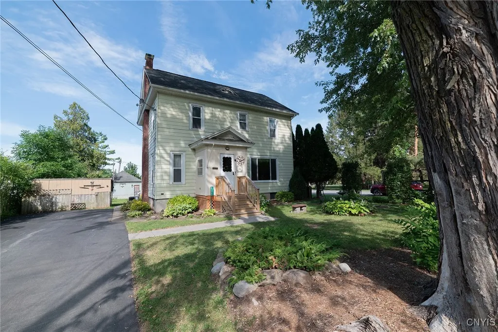 Property at 6325 N Kirkville Road, Manlius, NY 13082