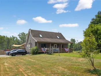 Property at 16458 Hinds Road, Clarendon, NY 14470