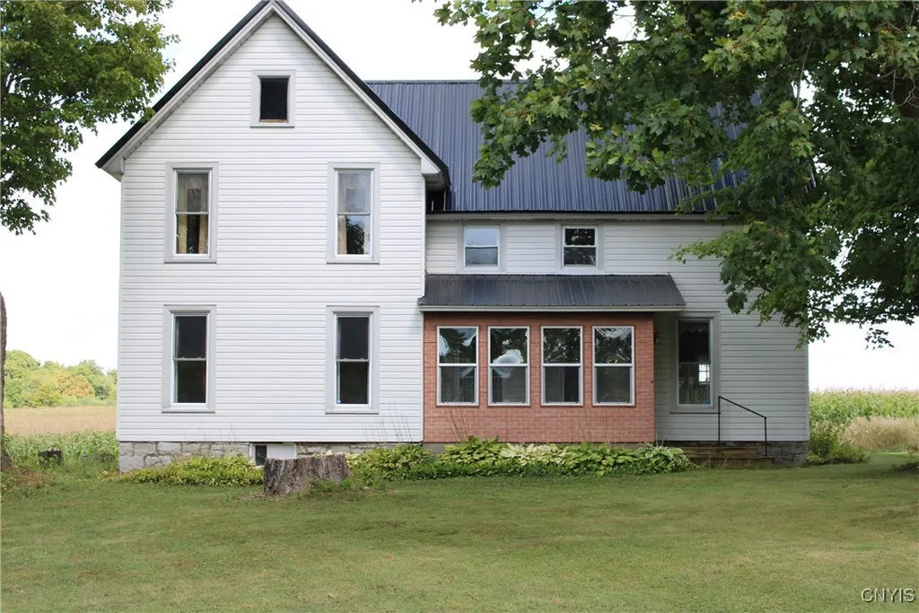 Property at 23874 Gracey Road, Le Ray, NY 13616
