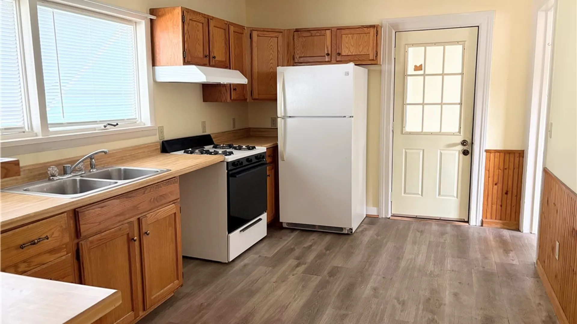 Property at 365 W Lynde Street, Watertown City, NY 13601 15