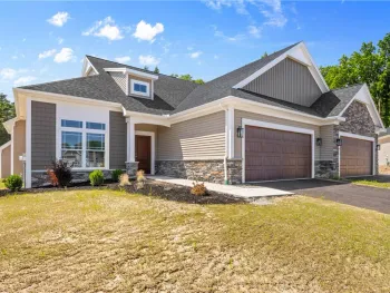 Property at 15 Eagle Hollow, Perinton, NY 14526