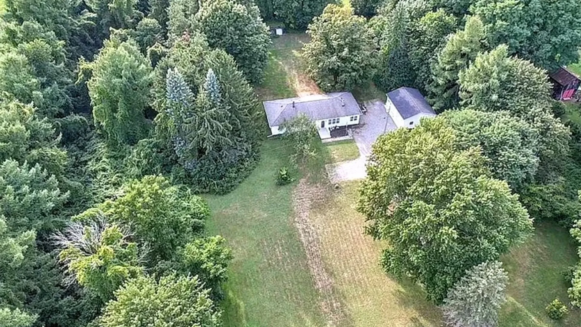 Property at 9692 Summit Street Road, Pavilion, NY 14482 4