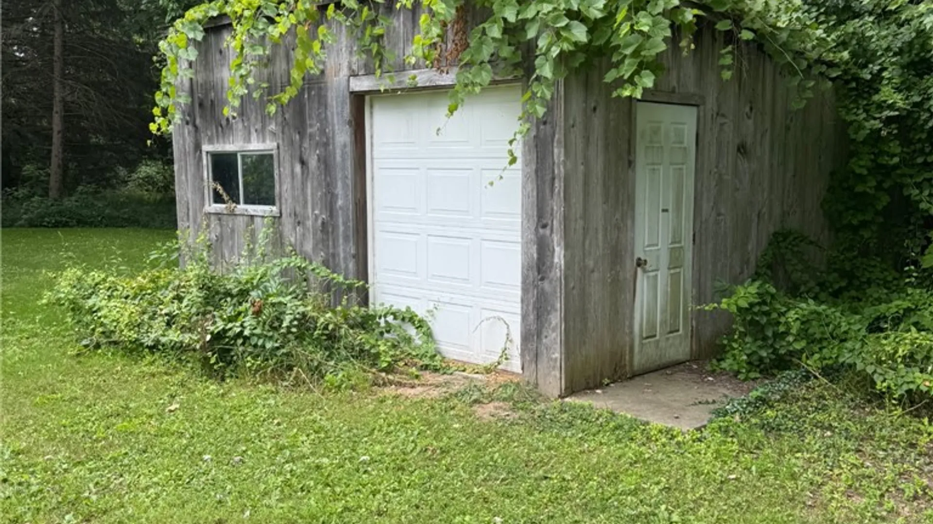 Property at 9692 Summit Street Road, Pavilion, NY 14482 19
