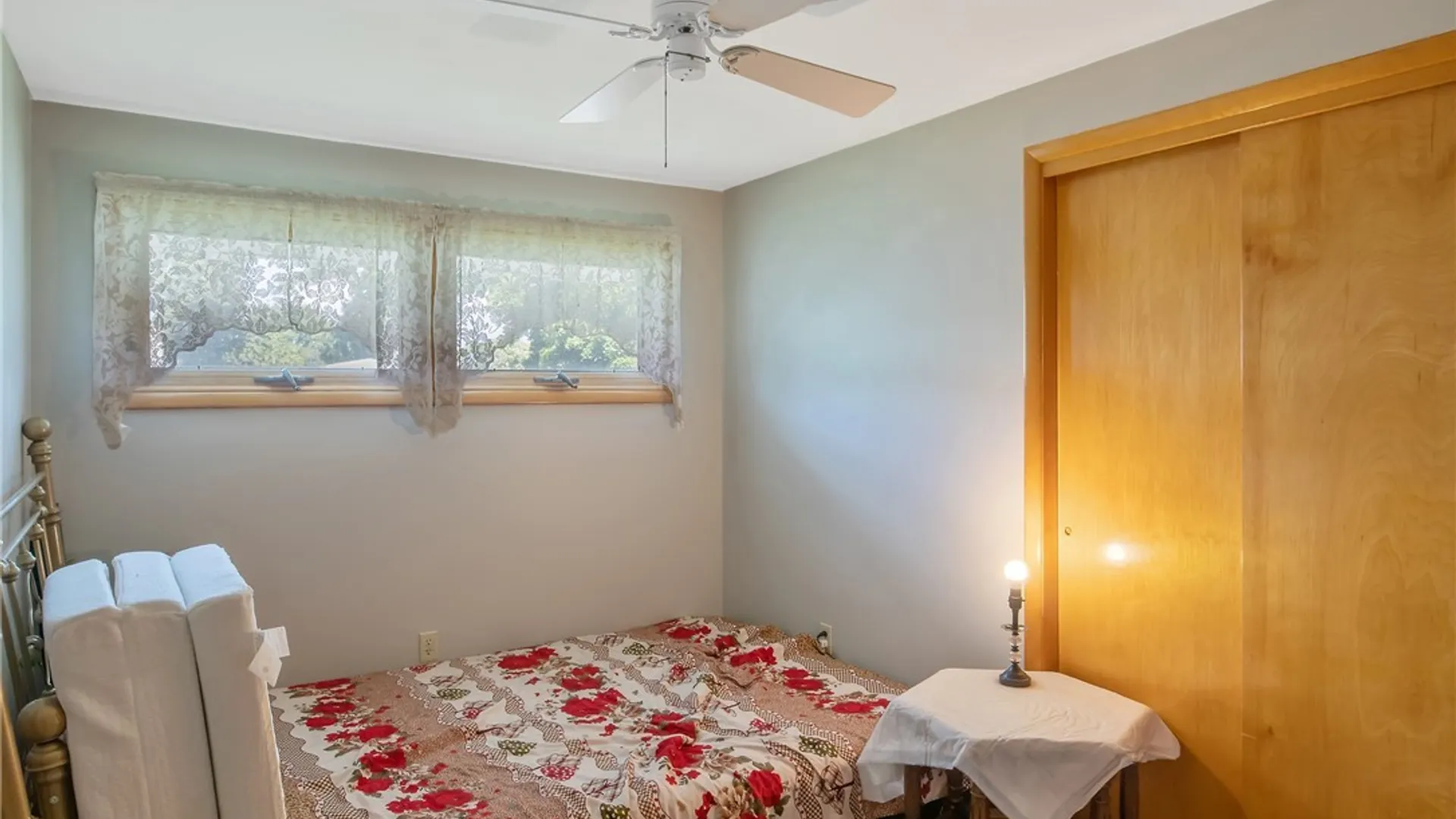 Property at 113 Bellshire Lane, Syracuse, NY 13208 15