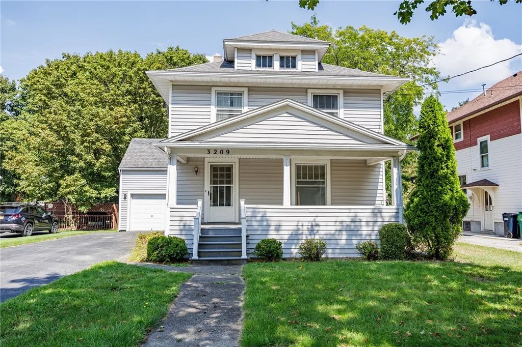 Property at 3209 Crescent Parkway, Caledonia, NY 14423