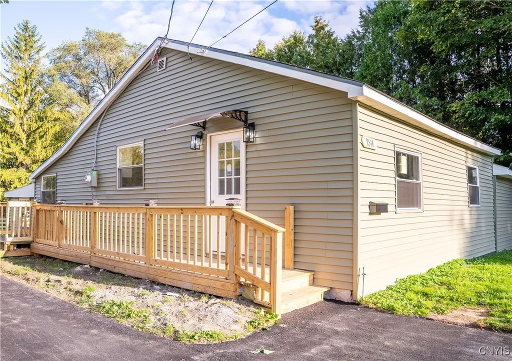 Property at 2514 North Road, Augusta, NY 13425