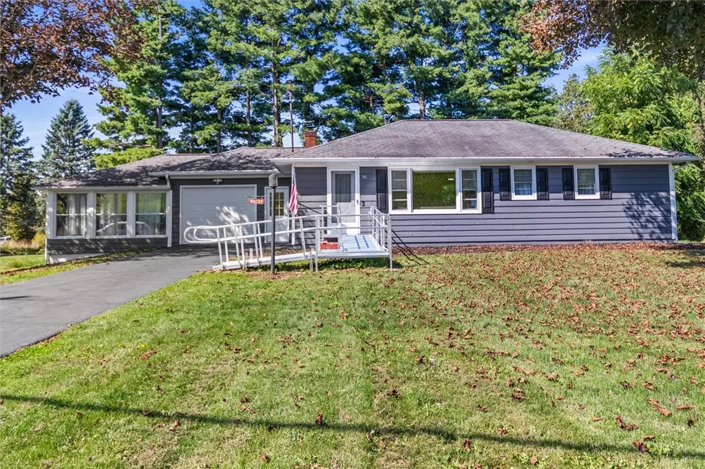 Property at 946 Route 88, Phelps, NY 14513