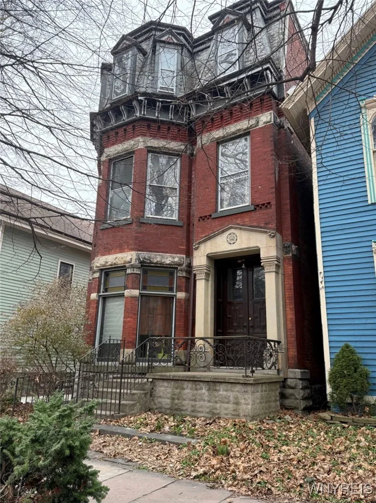 Property at 408 Franklin Street, Buffalo, NY 14202