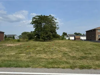 Property at 6983 Plaza Drive, Wheatfield, NY 14304