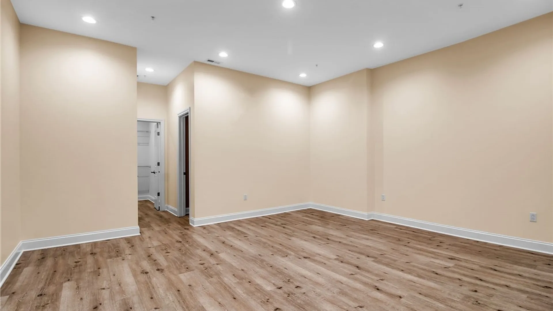 Property at 251 Main Street, Buffalo, NY 14203 20