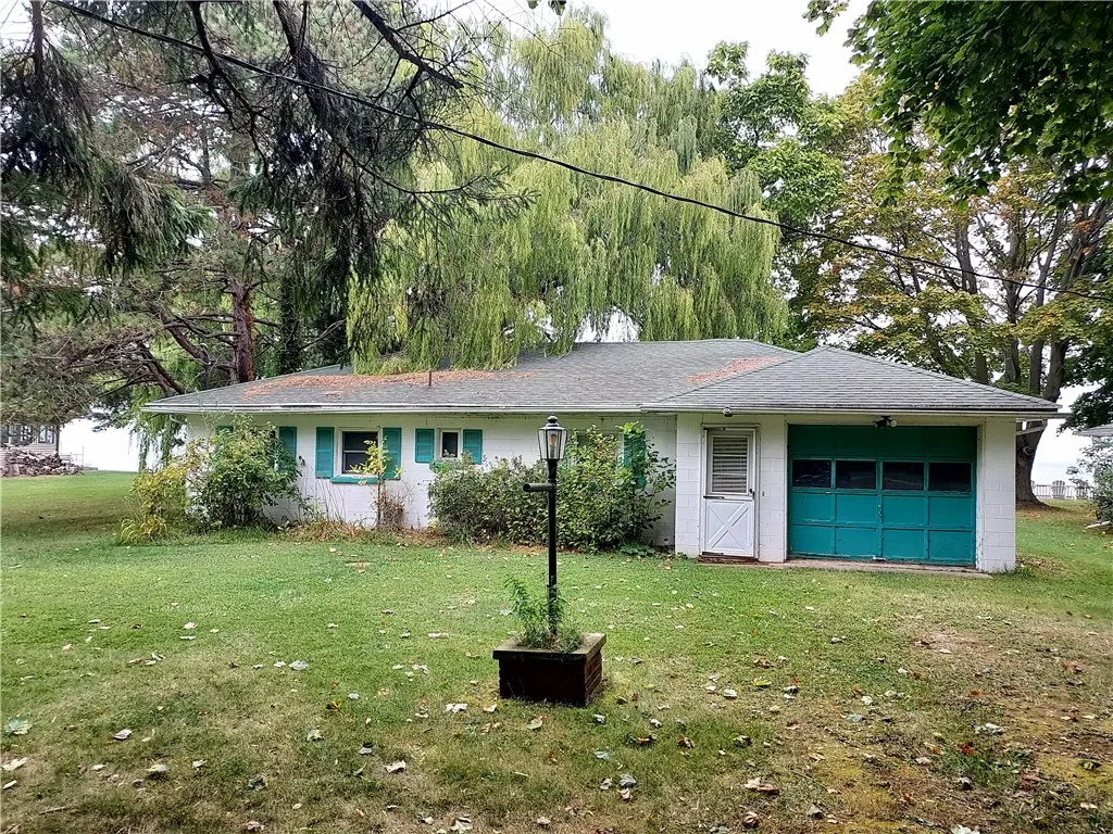 Property at 15927 Ed Rose Shrs Road, Kendall, NY 14476