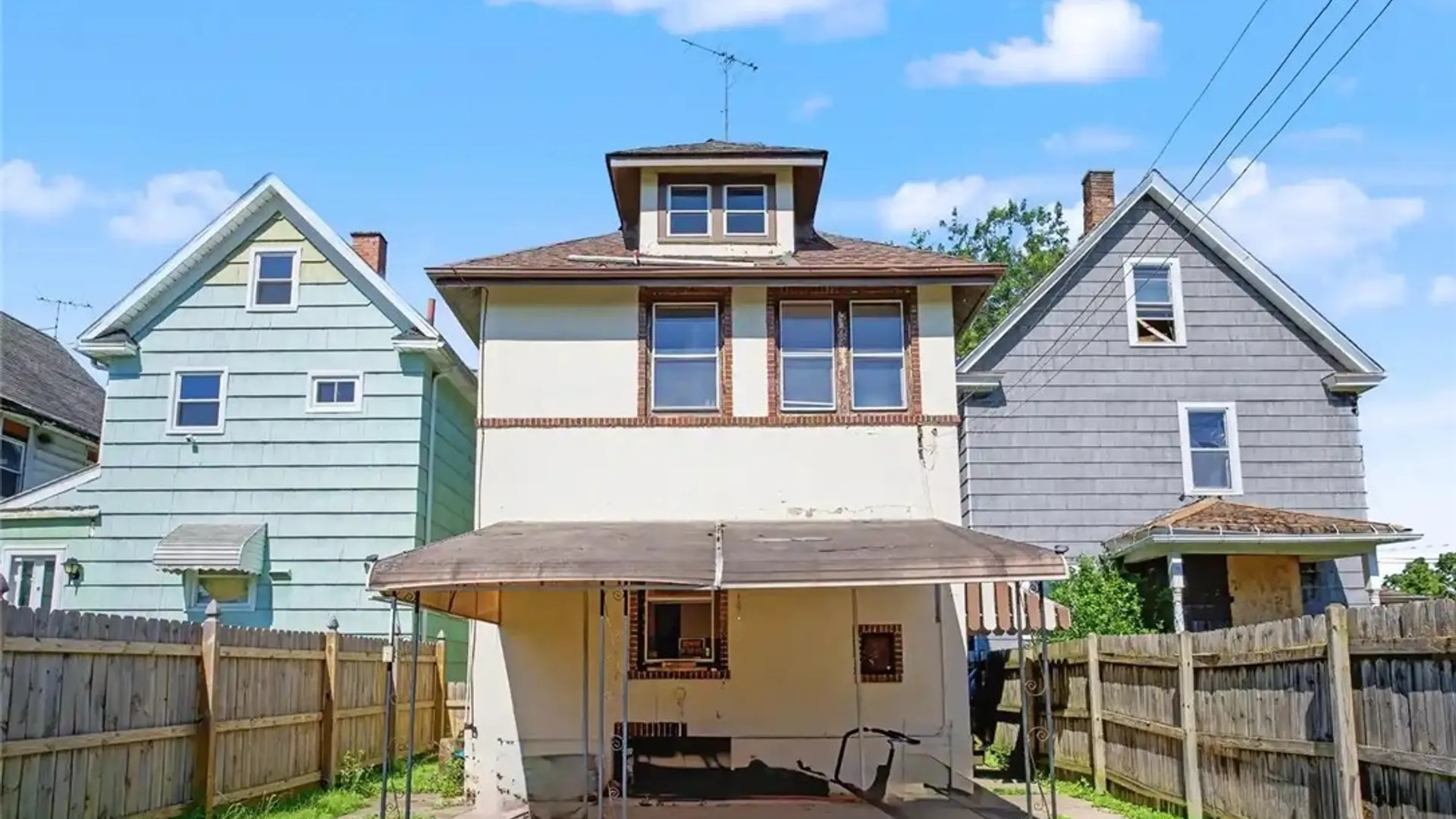 Property at 825 15th Street, Niagara Falls, NY 14301 3