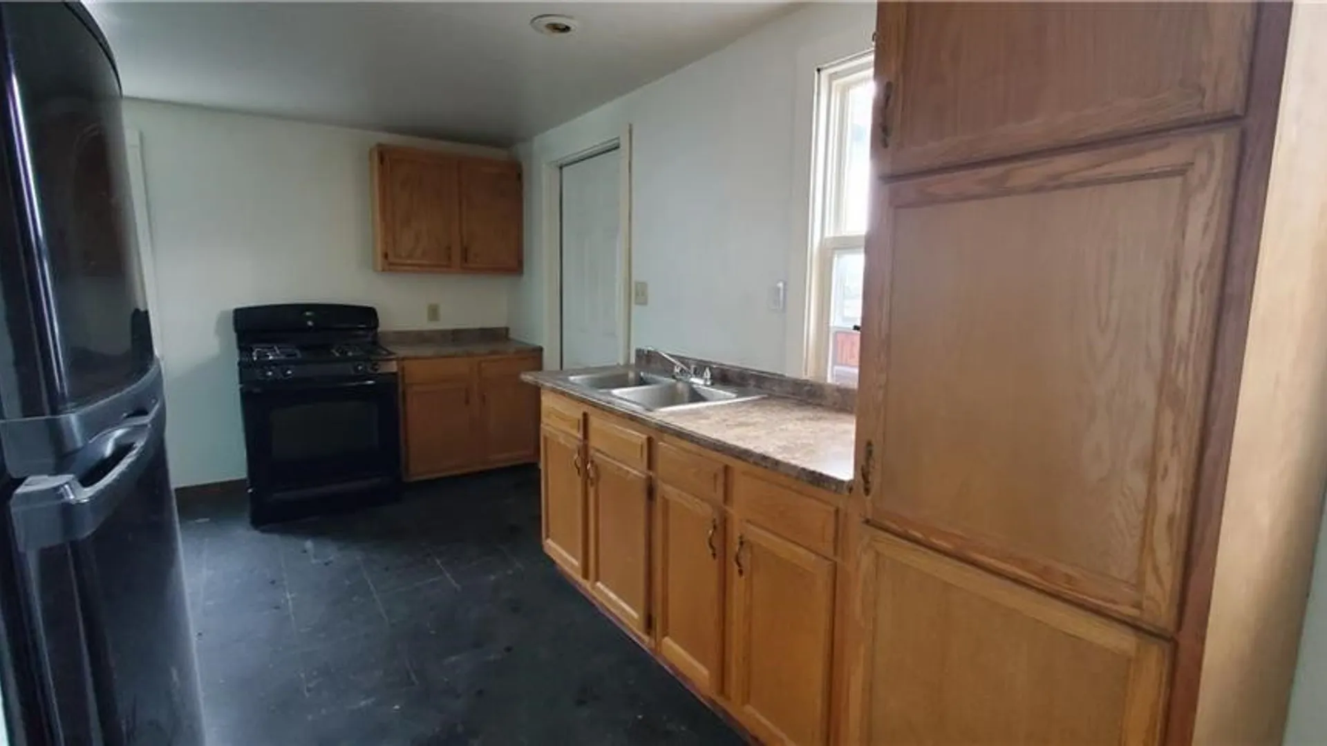 Property at 6865 Erie Road, Evans, NY 14047 16