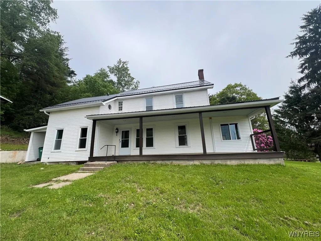 Property at 6648 Railroad Avenue, Eagle, NY 14024