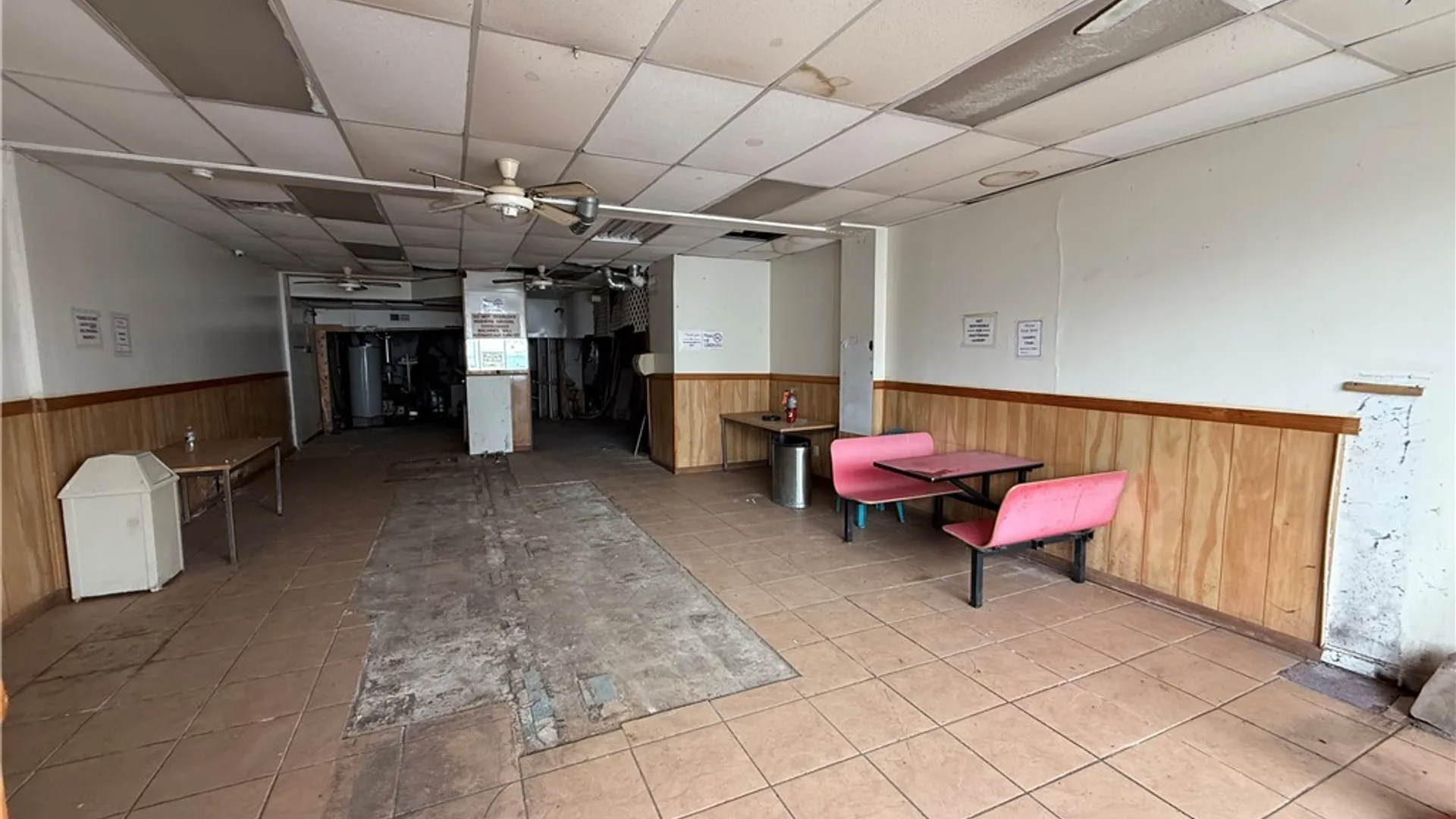 Property at 2756 Elmwood Avenue, Tonawanda, NY 14217 3