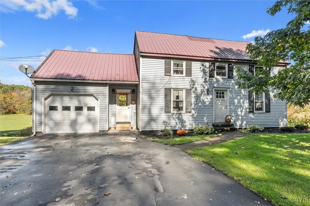 Property at 1387 County Route 9, Volney, NY 13069