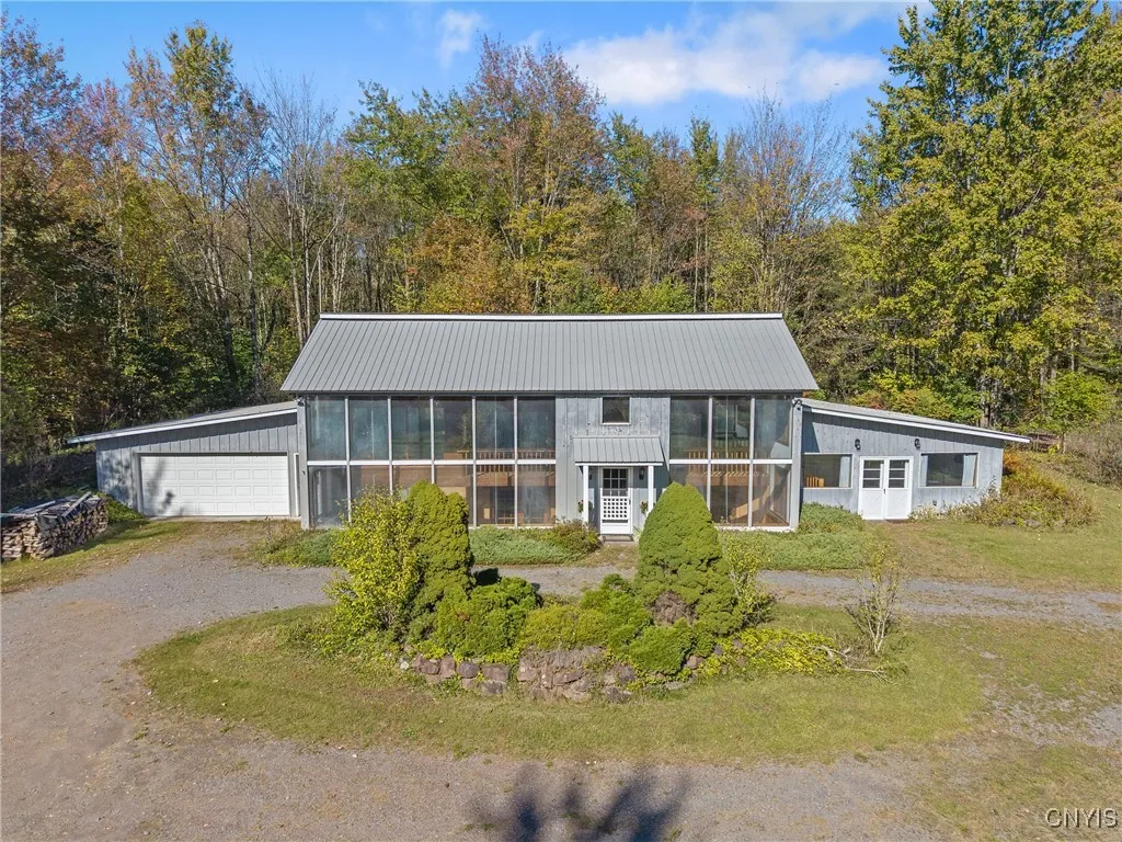Property at 331 Dutcherville Road, Constantia, NY 13028