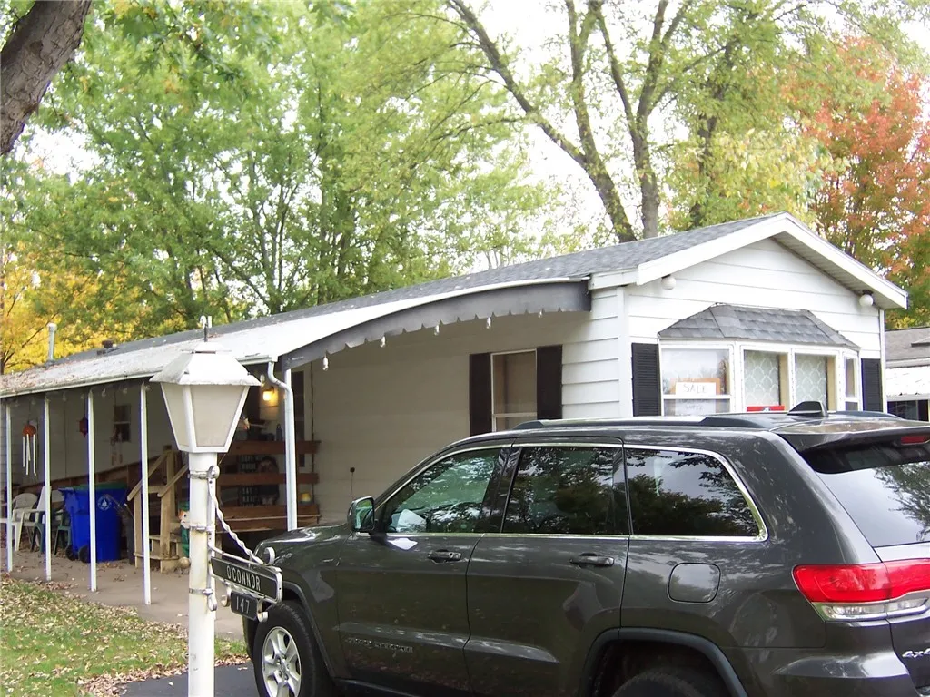 Property at 147 Heritage Estates, Gaines, NY 14411