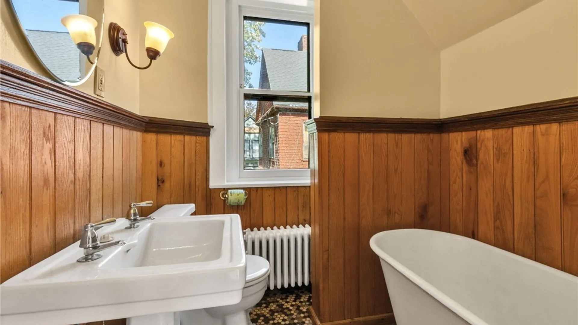 Property at 196 Linwood Avenue, Buffalo, NY 14209 22