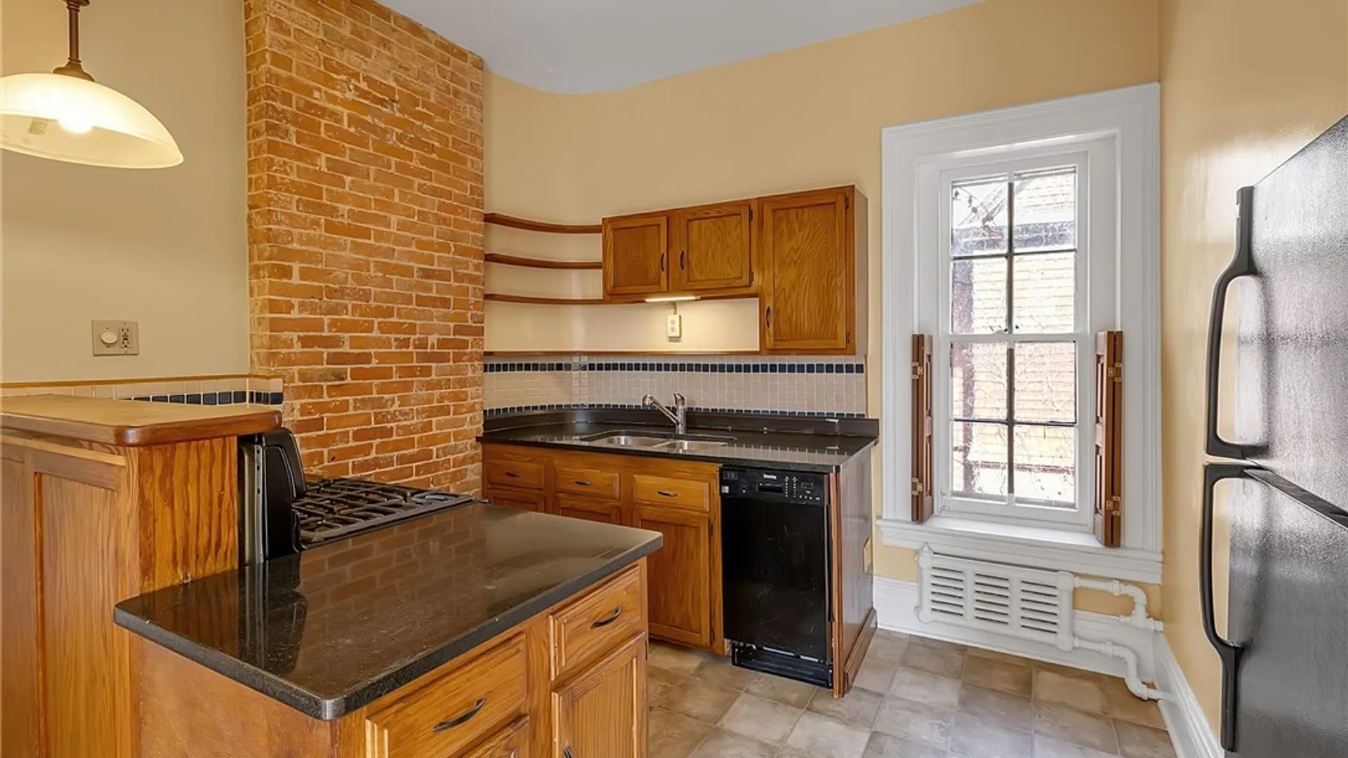 Property at 196 Linwood Avenue, Buffalo, NY 14209 32