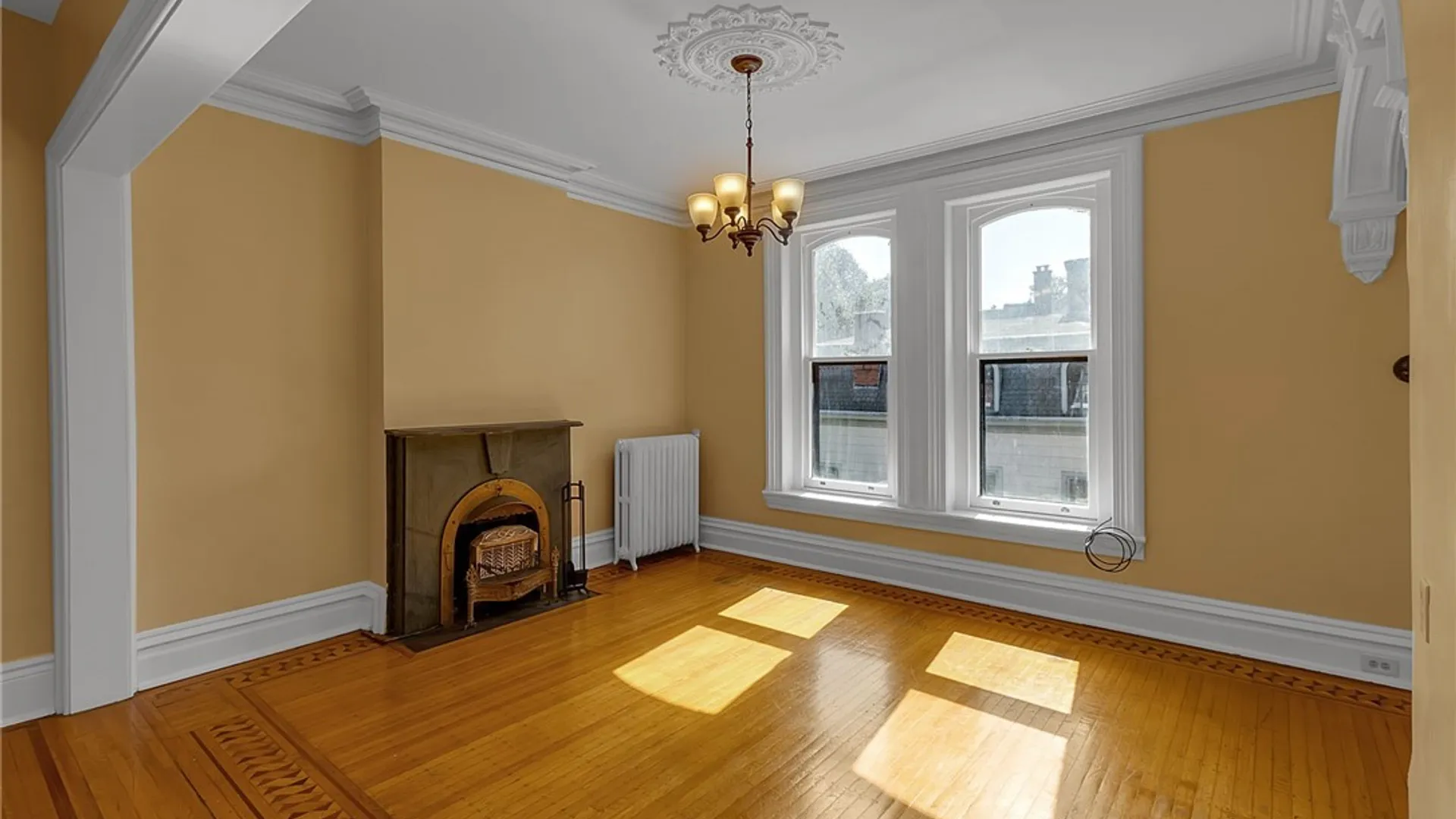 Property at 196 Linwood Avenue, Buffalo, NY 14209 13