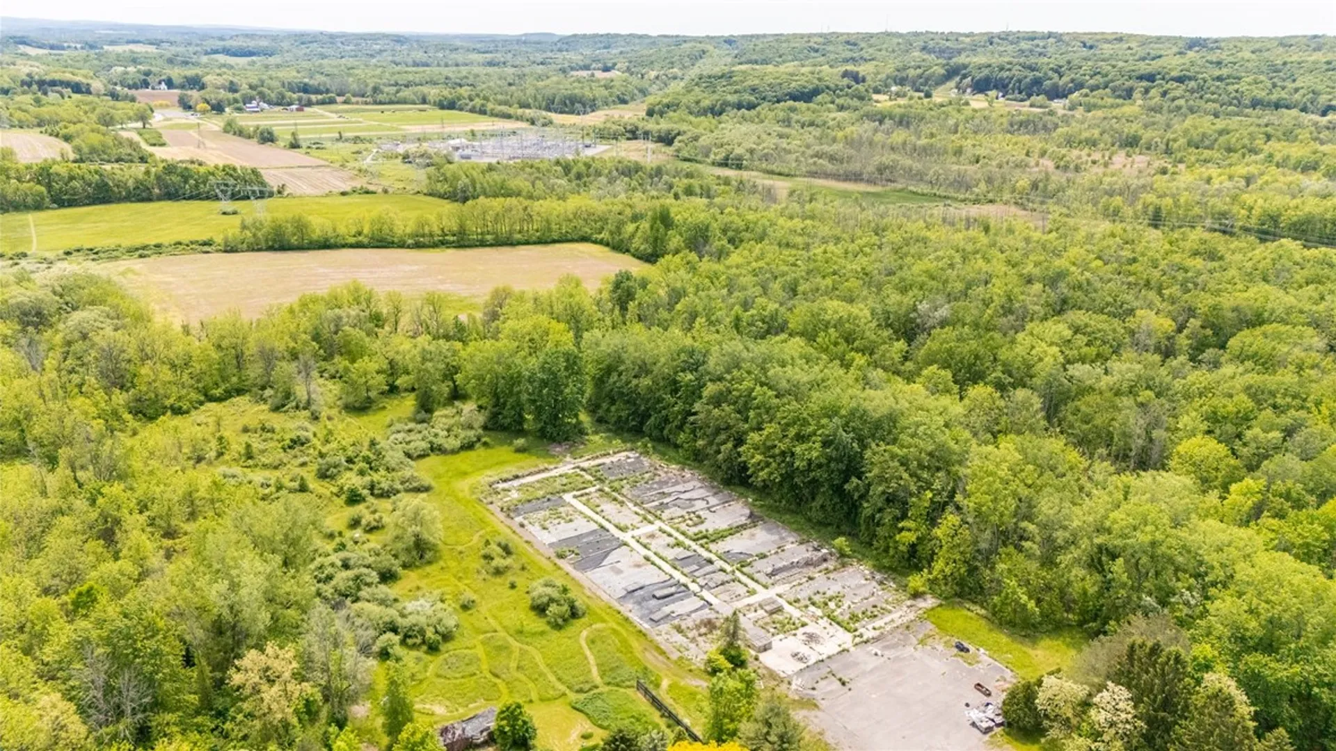 Property at 23 Pannell Circle, Perinton, NY 14450 5