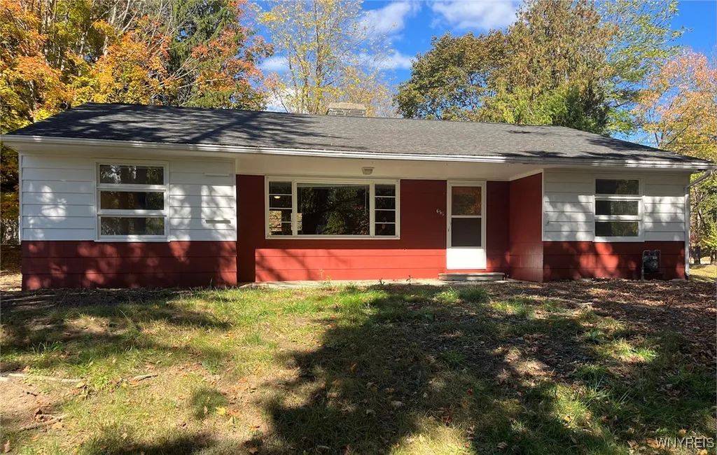 Property at 656 Girard Avenue, Aurora, NY 14052