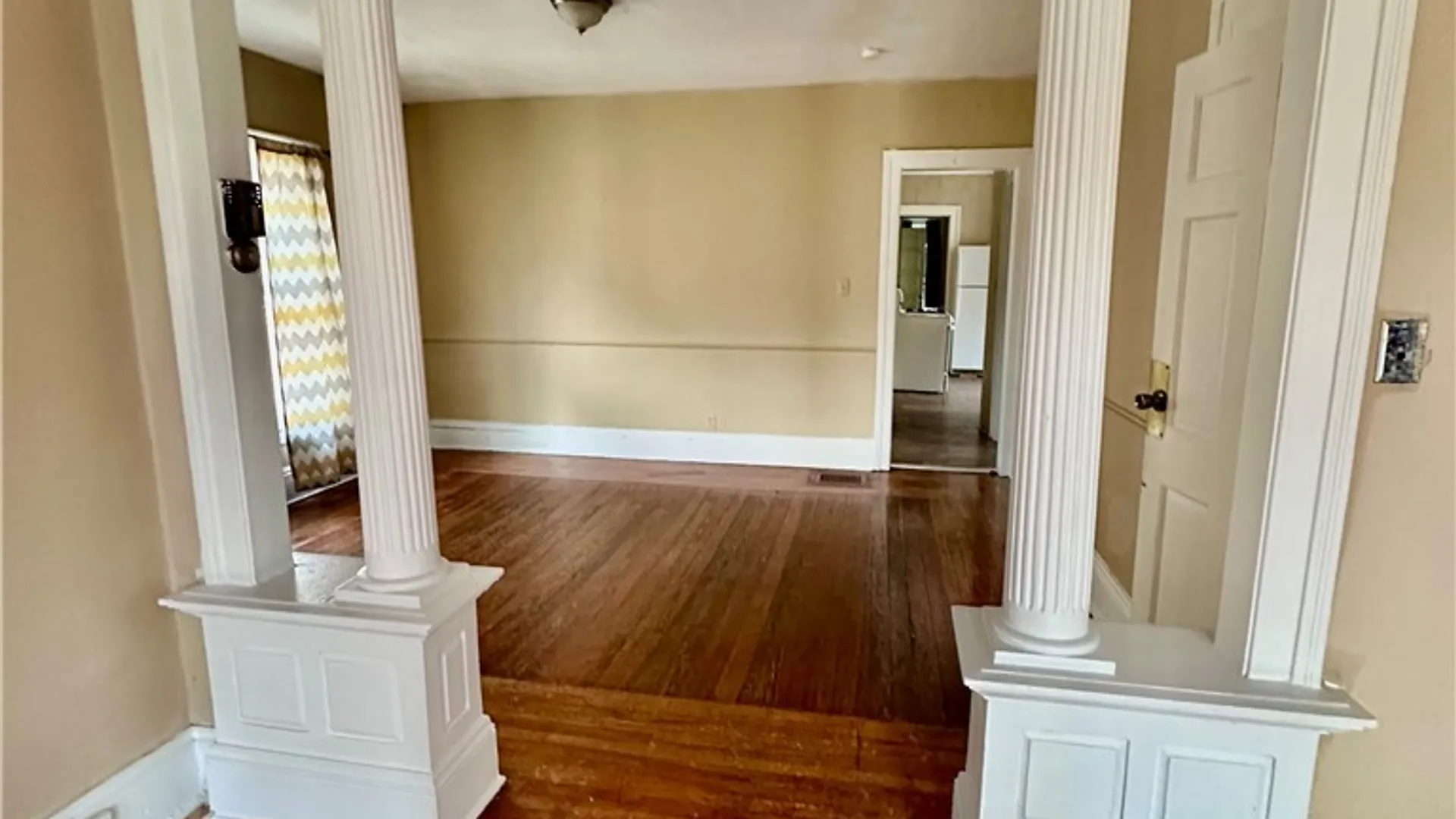 Property at 123 W Pleasant Avenue, Syracuse, NY 13205 8
