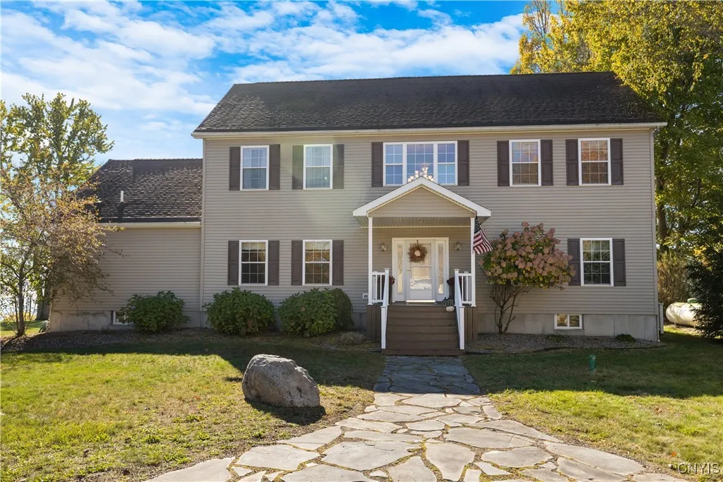 Property at 907 State Route 49, Constantia, NY 13028