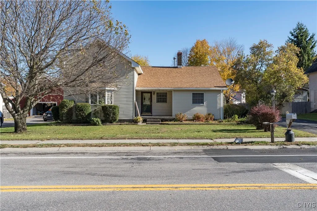 Property at 18223 Ny State Route 177, Adams, NY 13606