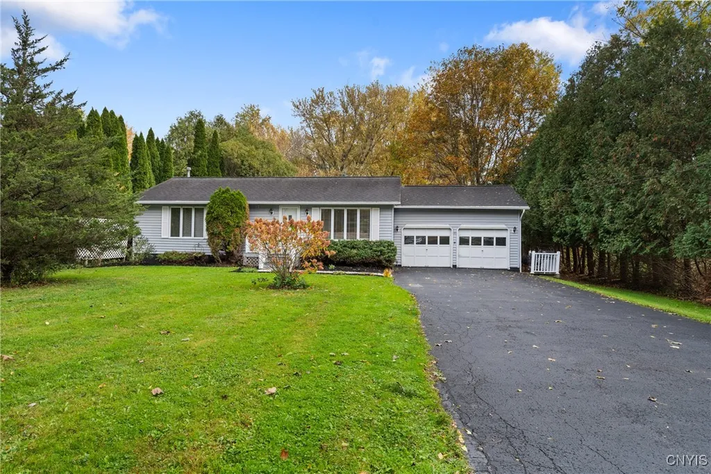 Property at 3611 Dunn Road, Camillus, NY 13164