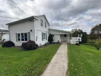 Property at 5 First Hill Street, Mentz, NY 13140